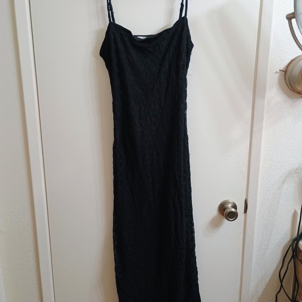 True. Black Midi Lace Dress